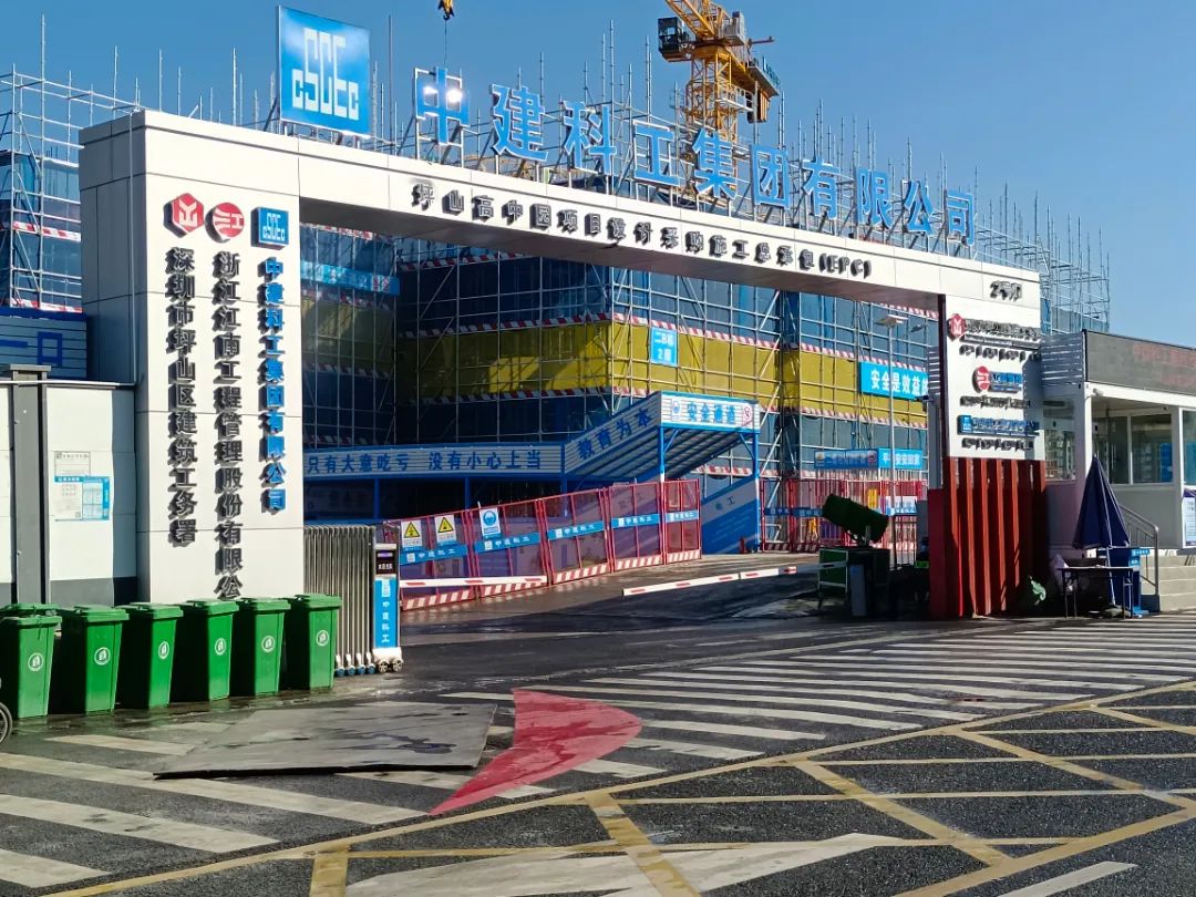 深圳工地圍擋案例選集現(xiàn)場應用使用場景來嘍